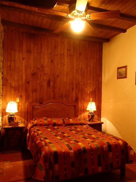 Hotel La Casa De Piedra Cuetzalán del Progreso Eksteriør billede