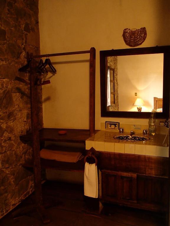 Hotel La Casa De Piedra Cuetzalán del Progreso Eksteriør billede